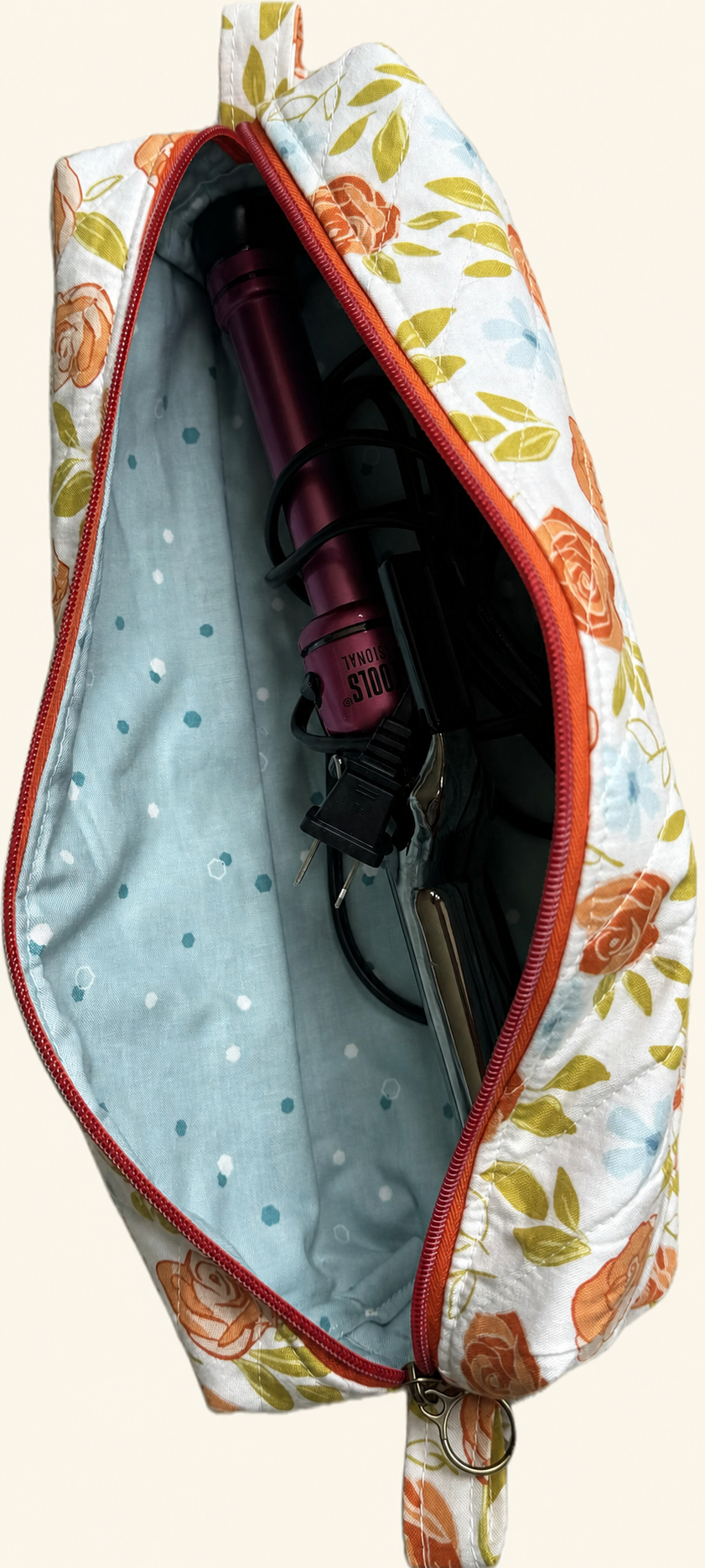 Hot Tools Cool Dopp open with styling tools inside